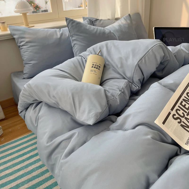 Cloudy Cotton Bedding Set